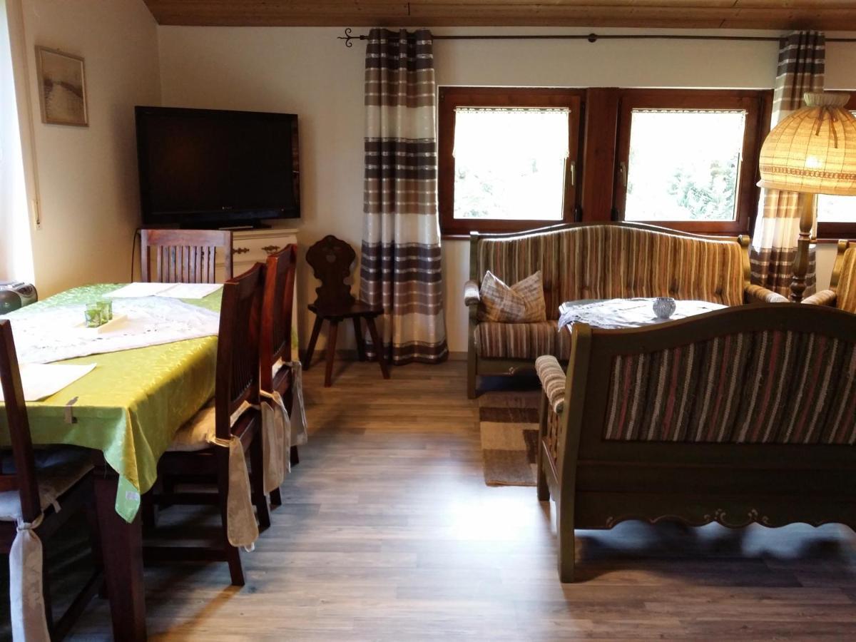 Schwarzwald - Villa Appartments Titisee المظهر الخارجي الصورة