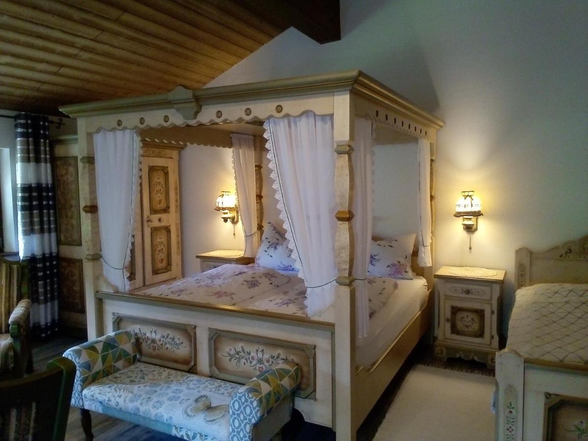 Schwarzwald - Villa Appartments Titisee المظهر الخارجي الصورة